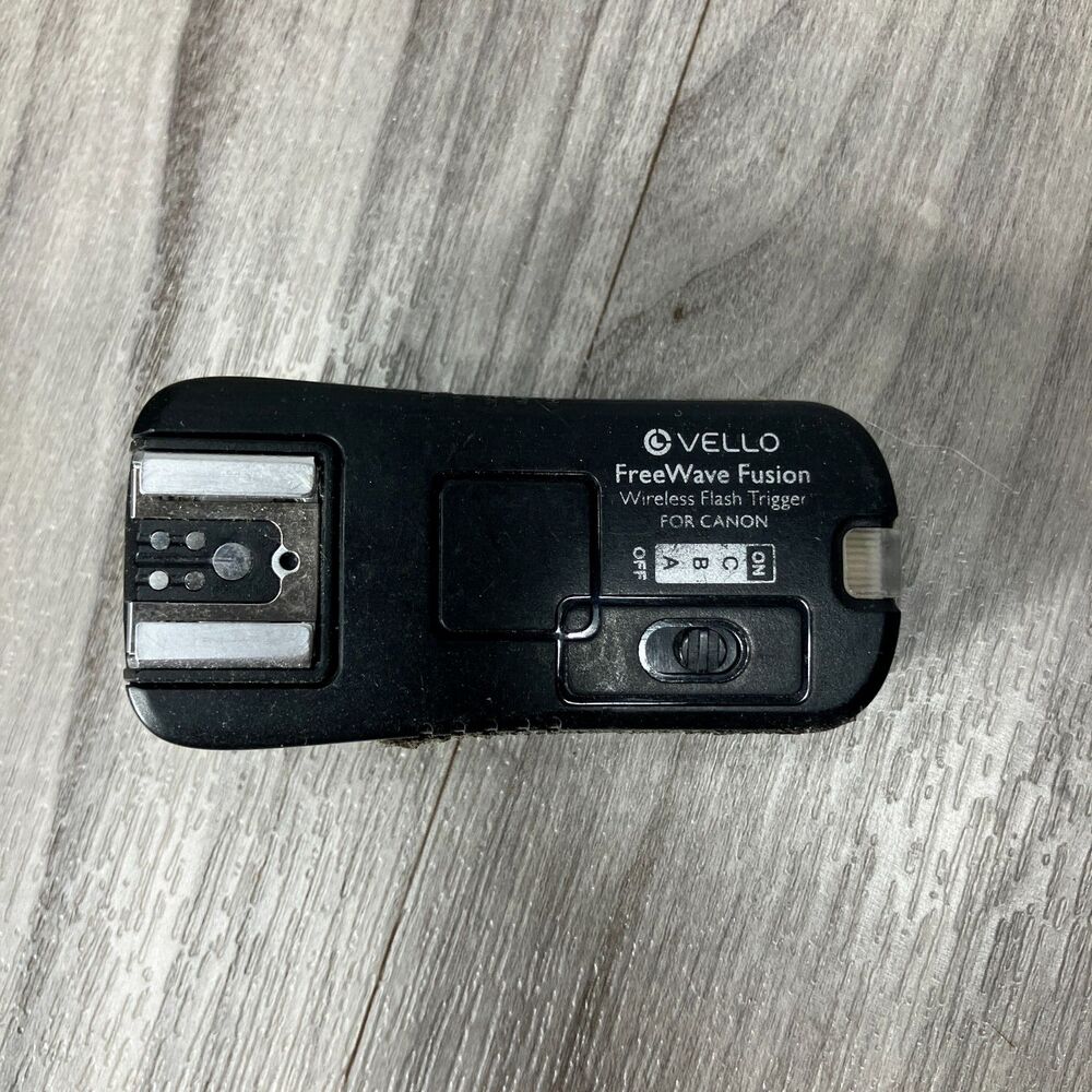 Vello FreeWave‎ Fusion Wireless Flash Trigger BT0213 For Canon Multi-Terminal